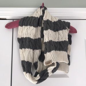 UGG sweater scarf